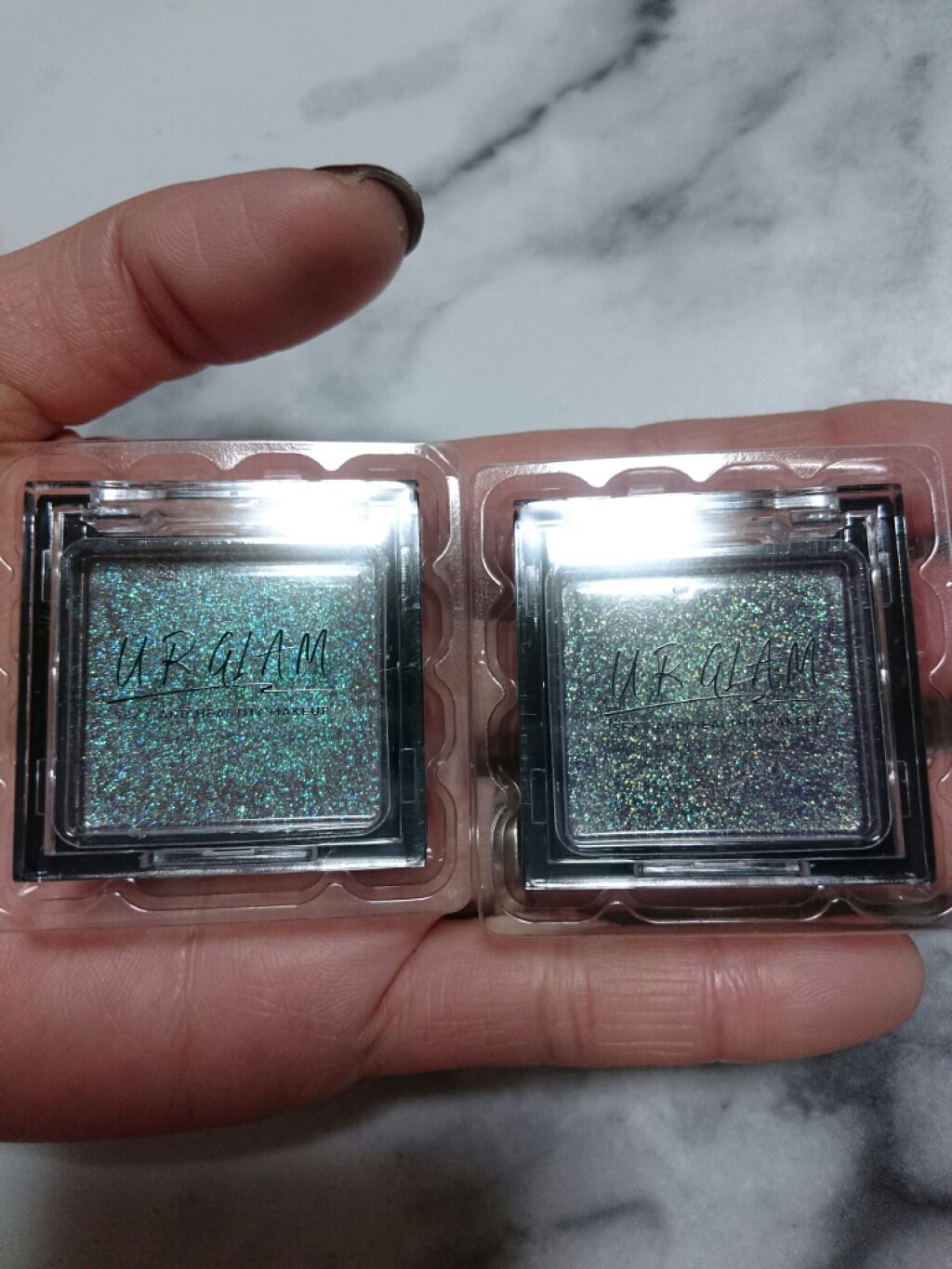 UR GLAM POWDER EYESHADOW/U R GLAM/単色アイシャドウを使ったクチコミ(4枚目)