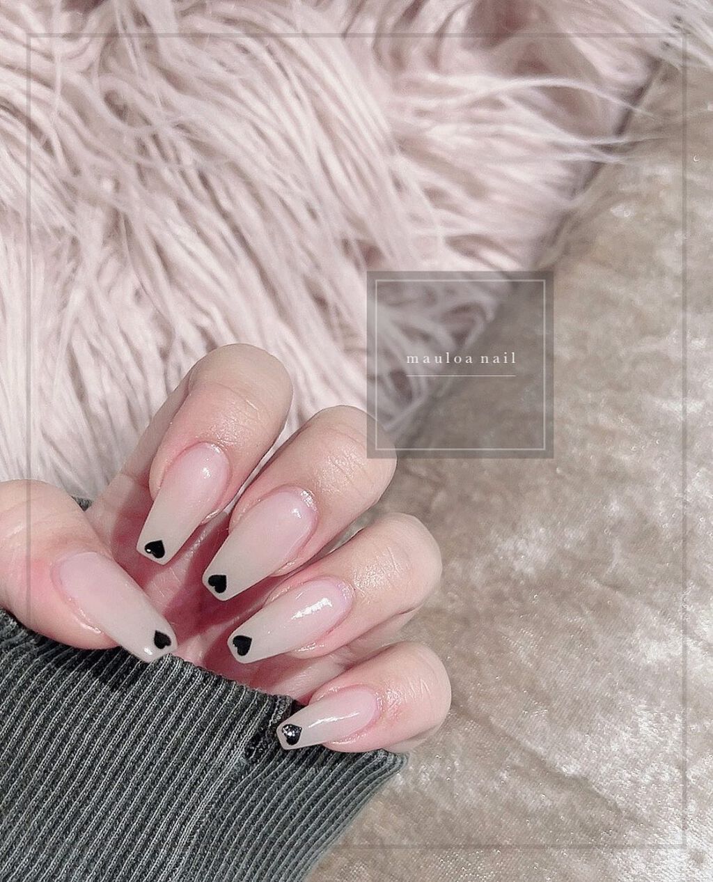 mauloa_nail on LIPS 「・ バレンタインネイル💗・ネイルやり方動画fantistにて多..」(1枚目)