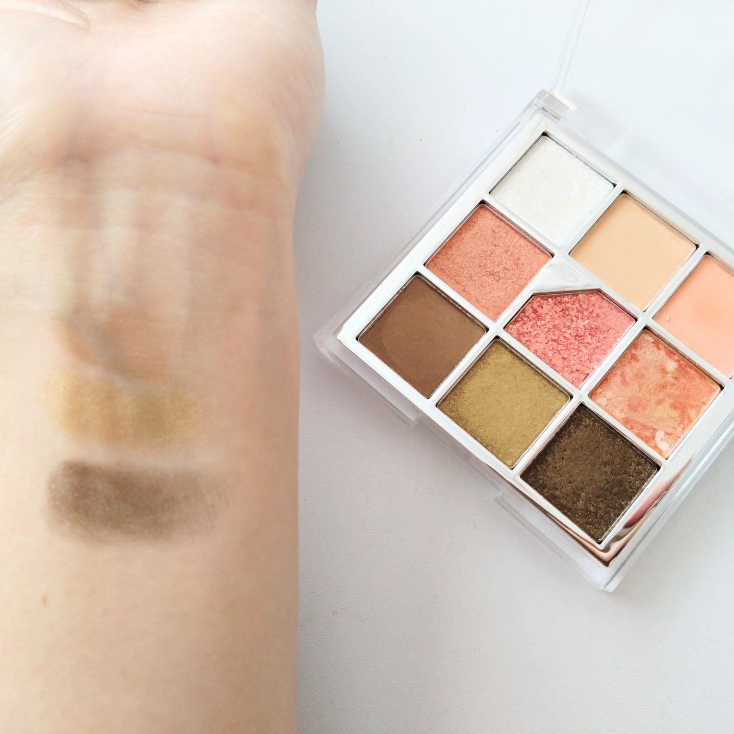 グリッターペディアアイパレット N°6 オールオブシトラス/unleashia/アイシャドウパレットを使ったクチコミ（3枚目）