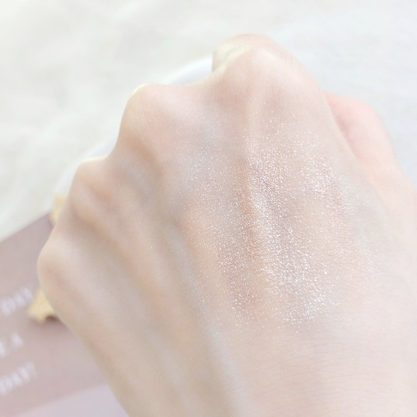 カラーフィットスティックシャドウ/MISSHA/スティックアイシャドウを使ったクチコミ(5枚目)