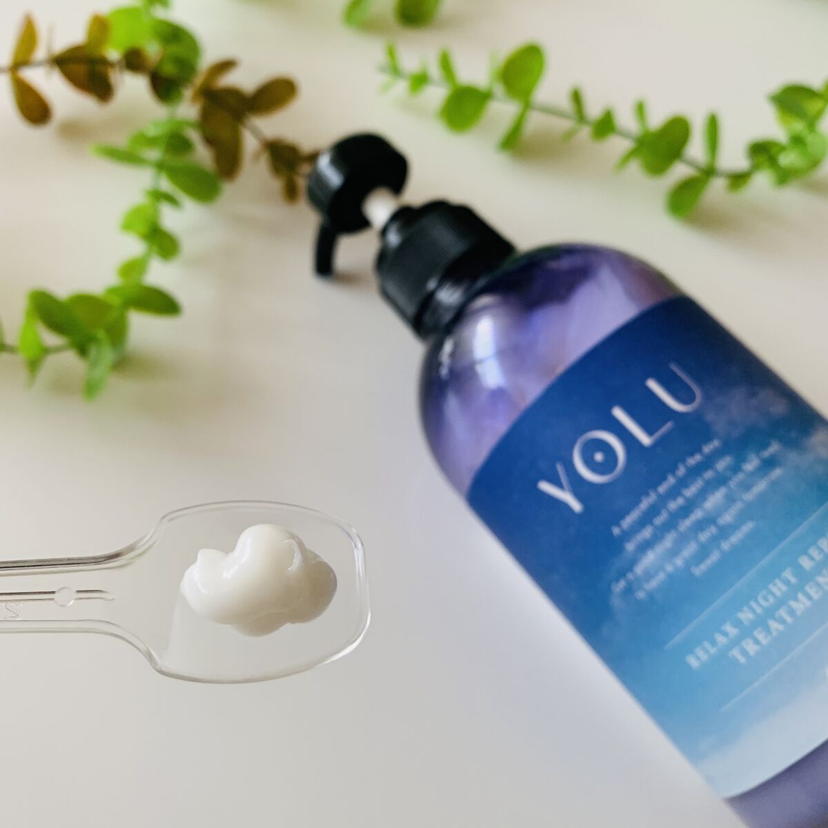 カームナイトリペアシャンプー／トリートメント/YOLU/市販シャンプーを使ったクチコミ（3枚目）