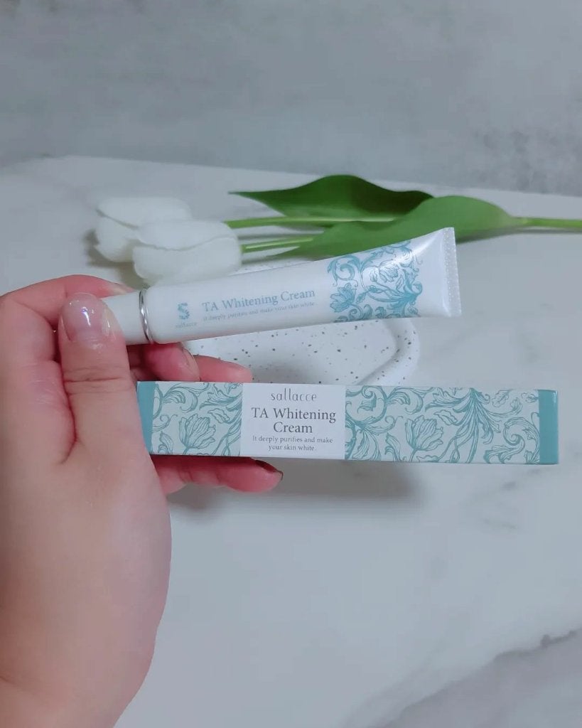 TAホワイトニングクリーム/sallacce/フェイスクリームを使ったクチコミ(2枚目)
