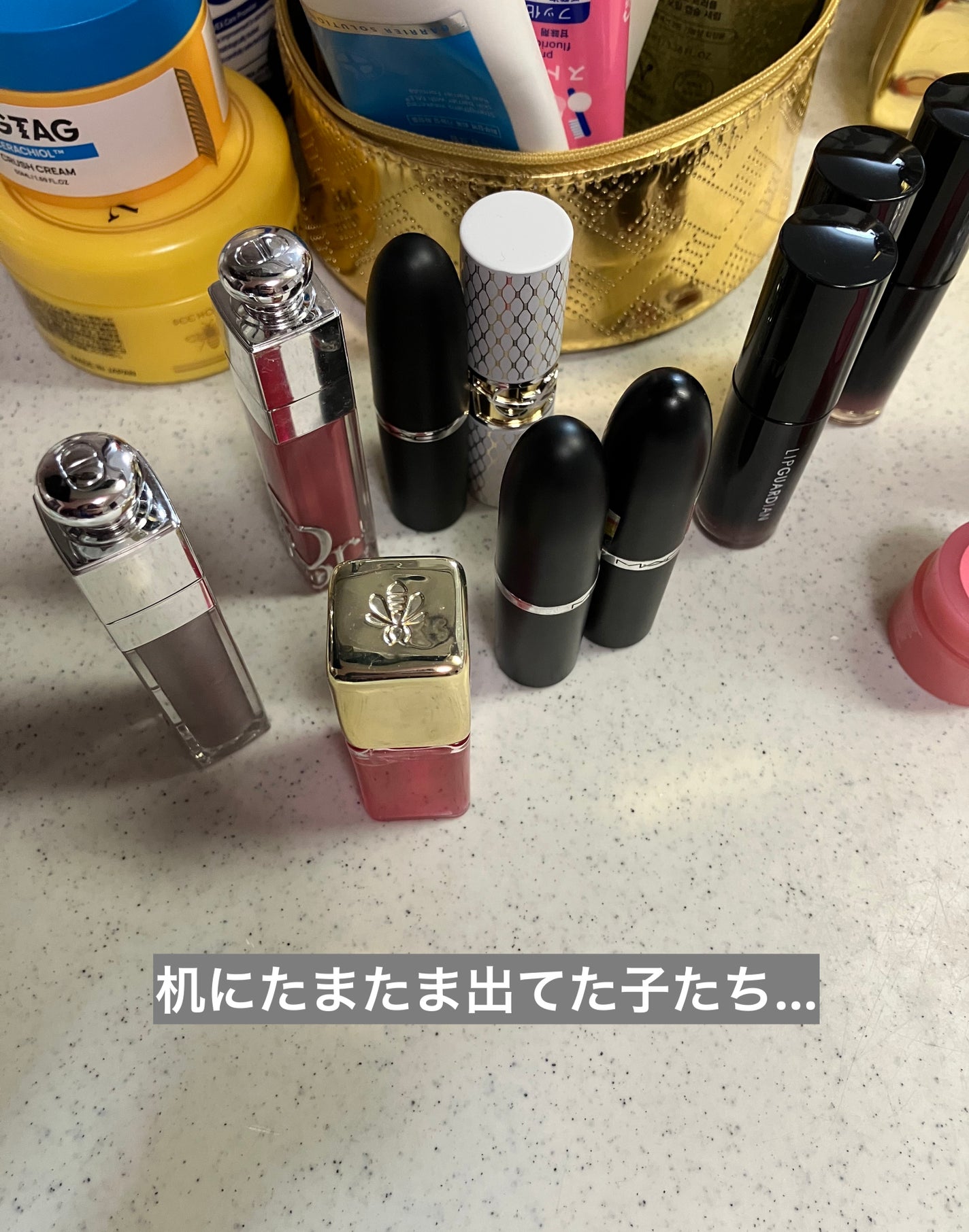 ルージュスターヴァイブラント/KANEBO/口紅を使ったクチコミ(5枚目)