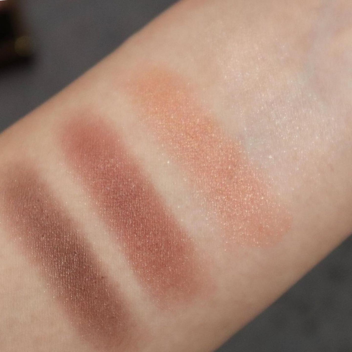 スキニーリッチシャドウ/excel/アイシャドウパレットを使ったクチコミ(3枚目)