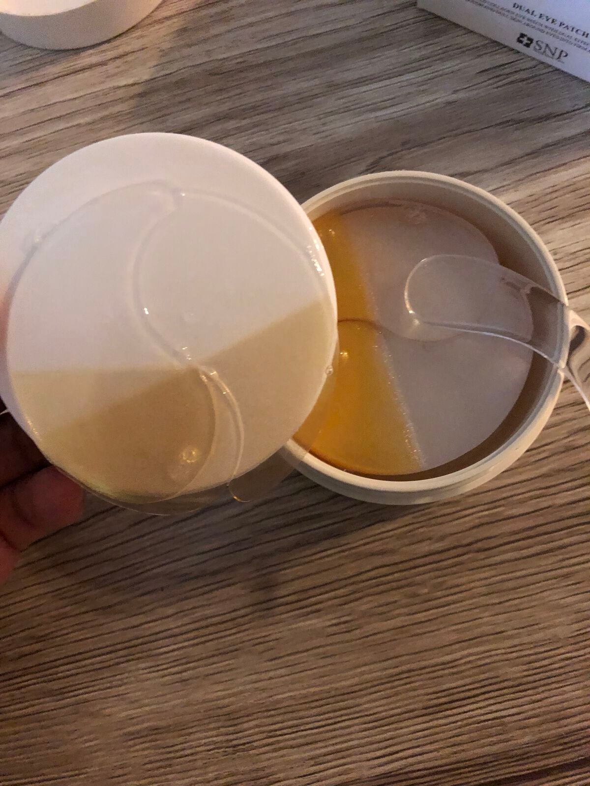 GOLD COLLAGEN DUAL EYE PATCH/SNP/アイケア・アイクリームを使ったクチコミ(2枚目)