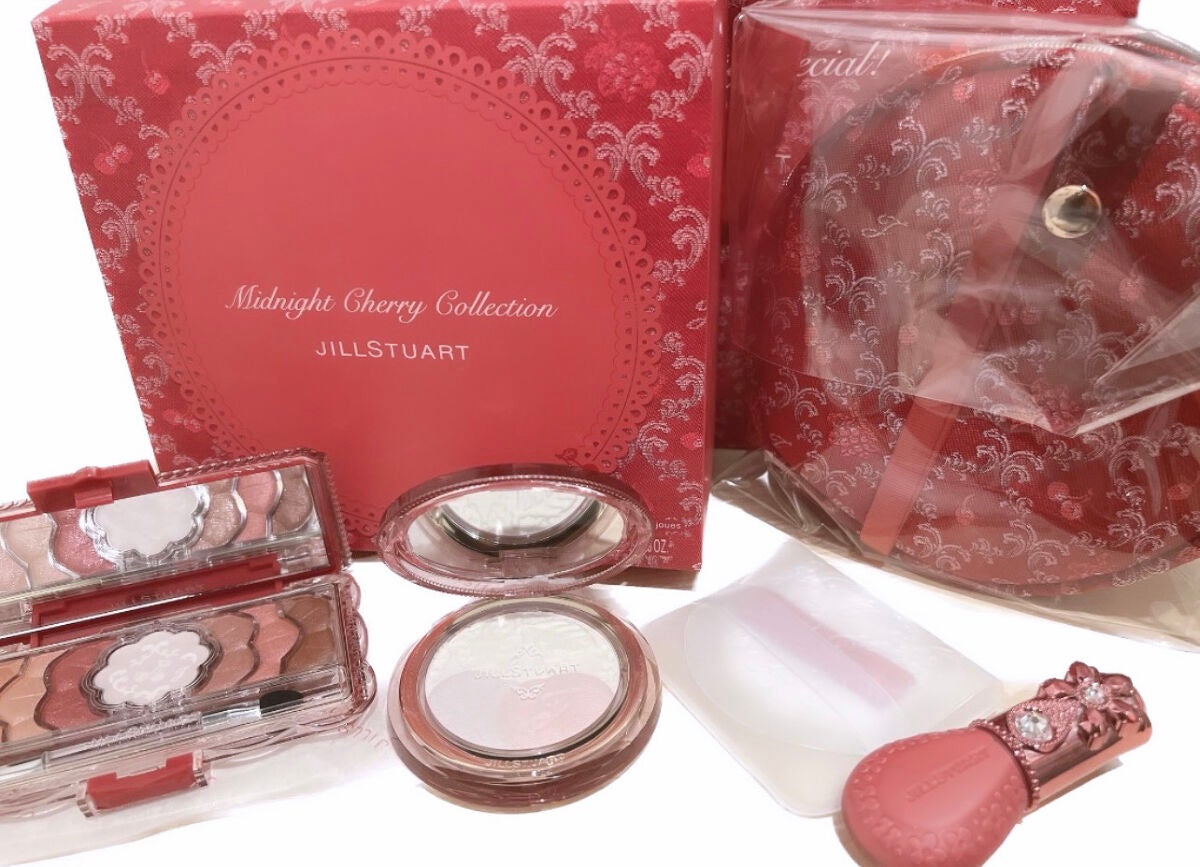 レ キャトル オンブル/CHANEL/アイシャドウパレットを使ったクチコミ(4枚目)