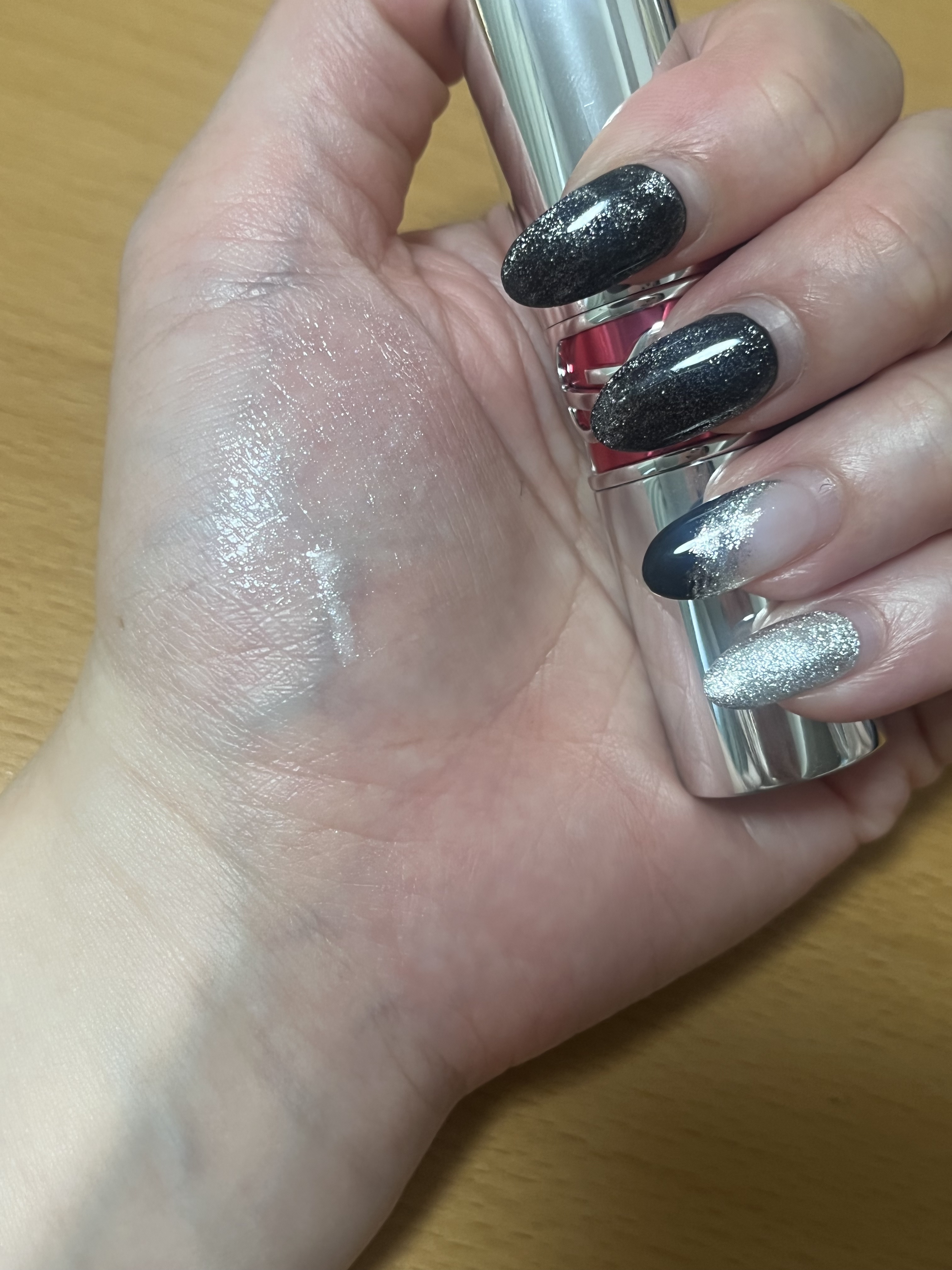 YSL ラブシャイン キャンディグレーズ/YVES SAINT LAURENT BEAUTE/口紅を使ったクチコミ（3枚目）