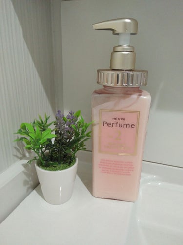 モイストリペア ヘアトリートメント トリートメント 440g/mixim Perfume/シャンプー・コンディショナーを使ったクチコミ（1枚目）