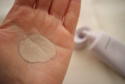 エアリーエッセンスBB/アテニア/化粧下地を使ったクチコミ(3枚目)