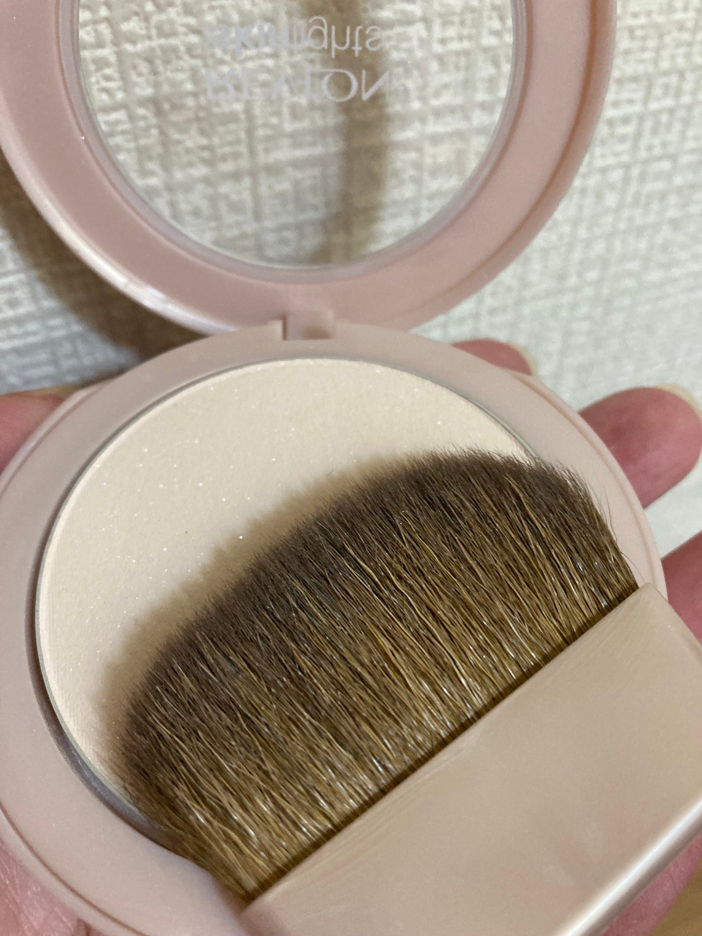 スキンライト プレスト パウダー N/REVLON/プレストパウダーを使ったクチコミ(3枚目)