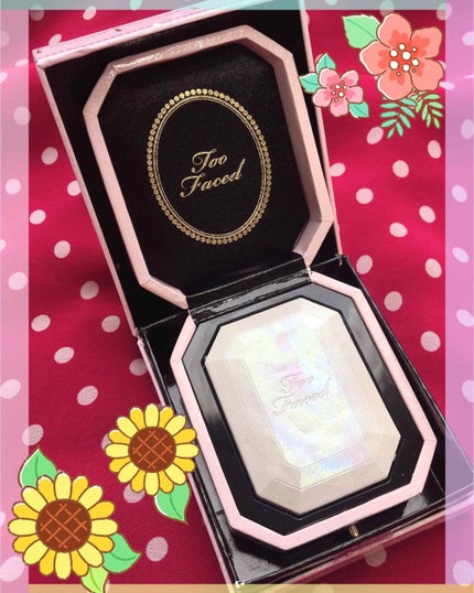 ダイヤモンドライト ハイライター ブラシ/Too Faced/メイクブラシを使ったクチコミ(2枚目)