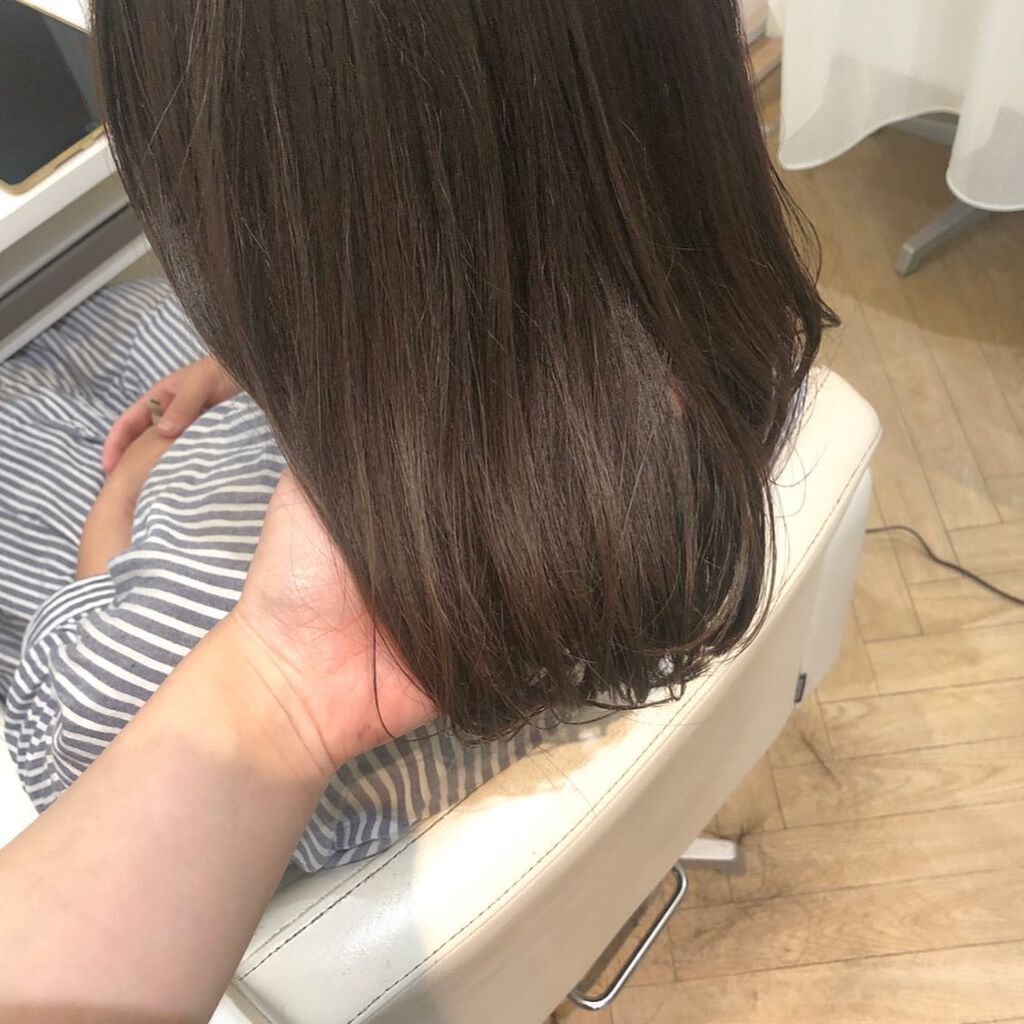 tsukasa✂︎ on LIPS 「濃いめの王道カラーグレージュ♡。名古屋の御器所にある美容室ma..」(2枚目)