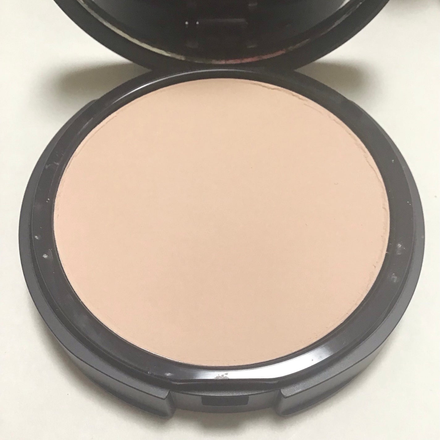 ベアプロ 16HR パウダー ファンデーション/bareMinerals/パウダーファンデーションを使ったクチコミ(4枚目)