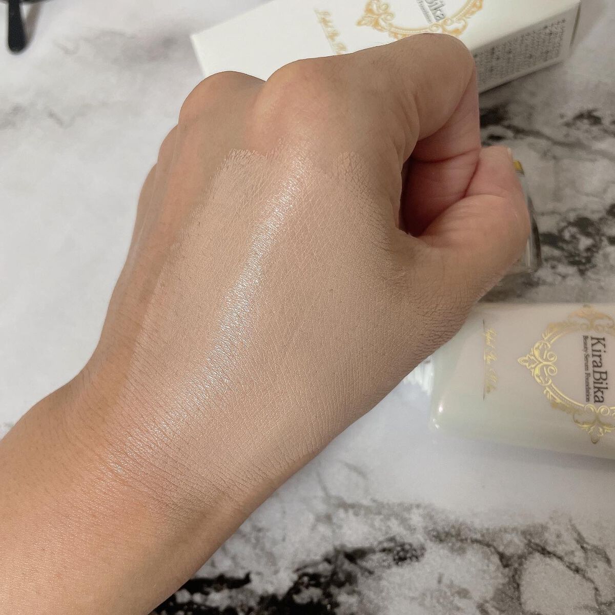 きらびか　ビューティーセラムファンデーション/KiraBika/リキッドファンデーションを使ったクチコミ（3枚目）