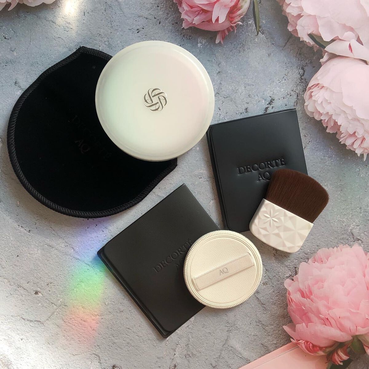 AQ オーラ リフレクター/DECORTÉ/プレストパウダーを使ったクチコミ(5枚目)