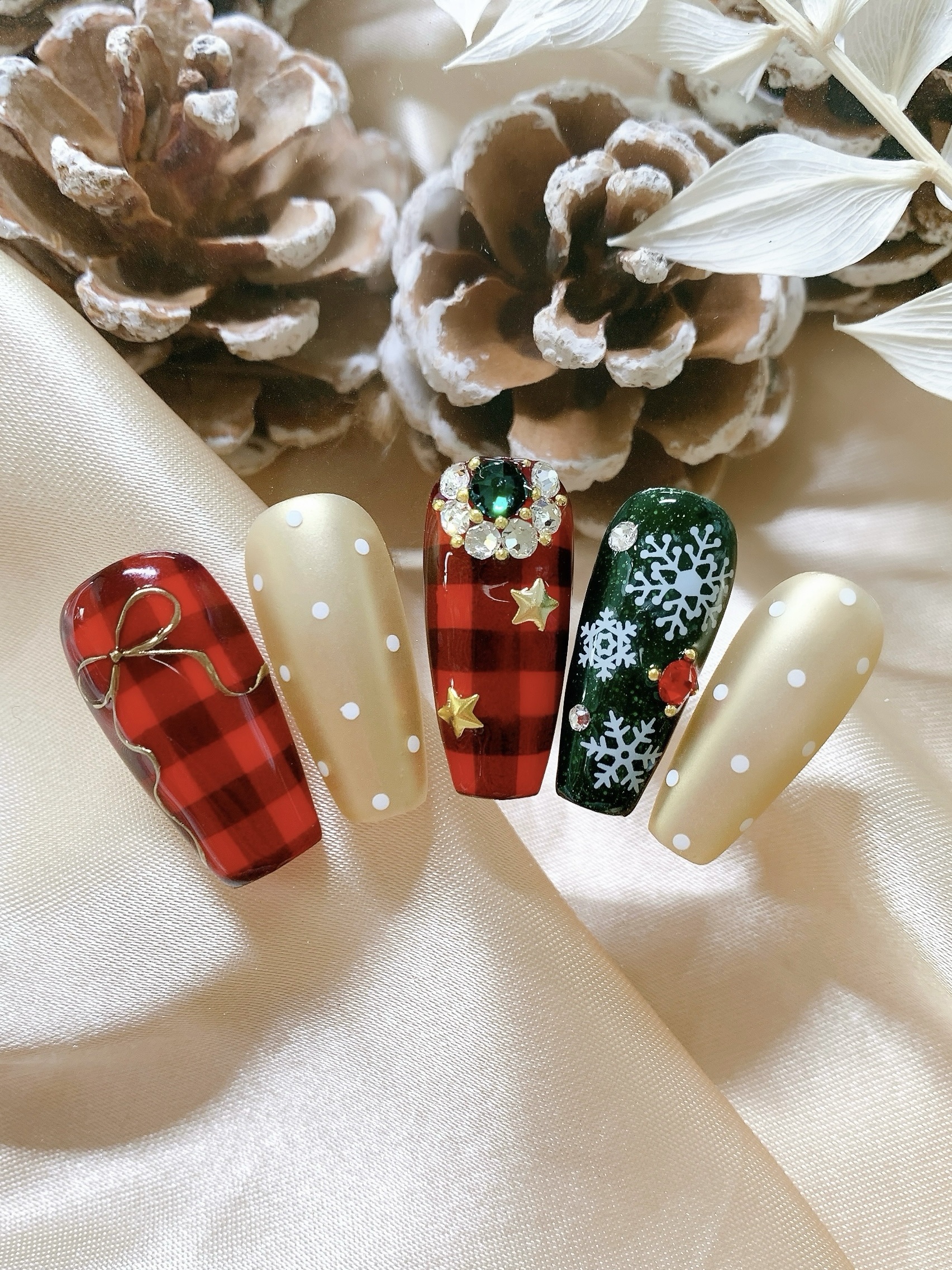 #クリスマスネイル,#セルフネイルのネイルデザイン