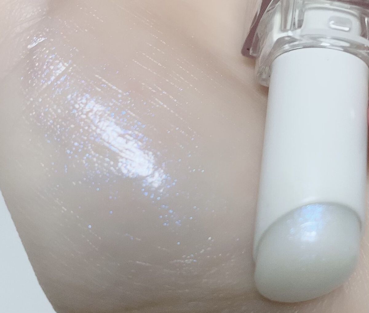 38℃/99℉ LIPSTICK  ＜YOU＞ ±0　CLEAR-HOLOGRAM/UZU BY FLOWFUSHI/口紅を使ったクチコミ（2枚目）