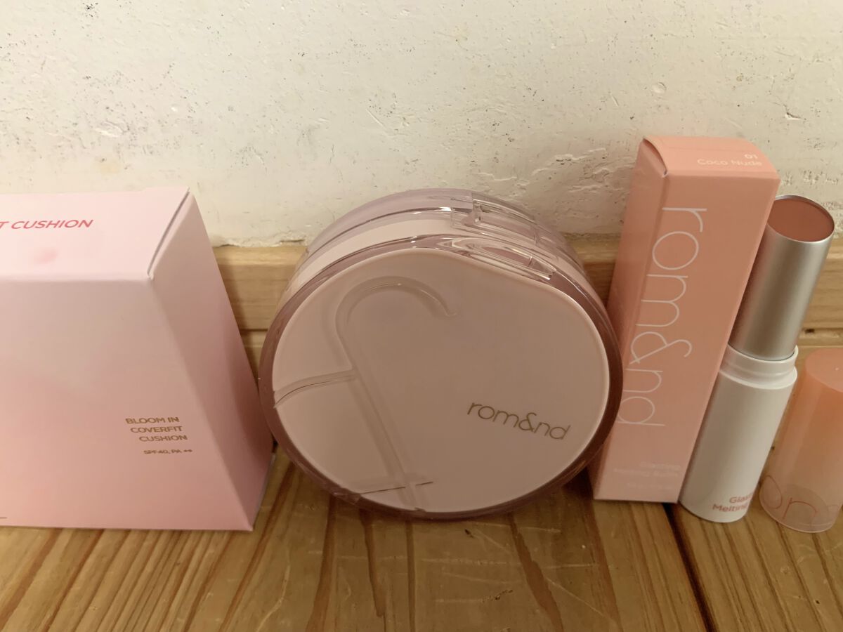 グラスティングメルティングバーム/rom&nd/リップバームを使ったクチコミ（2枚目）