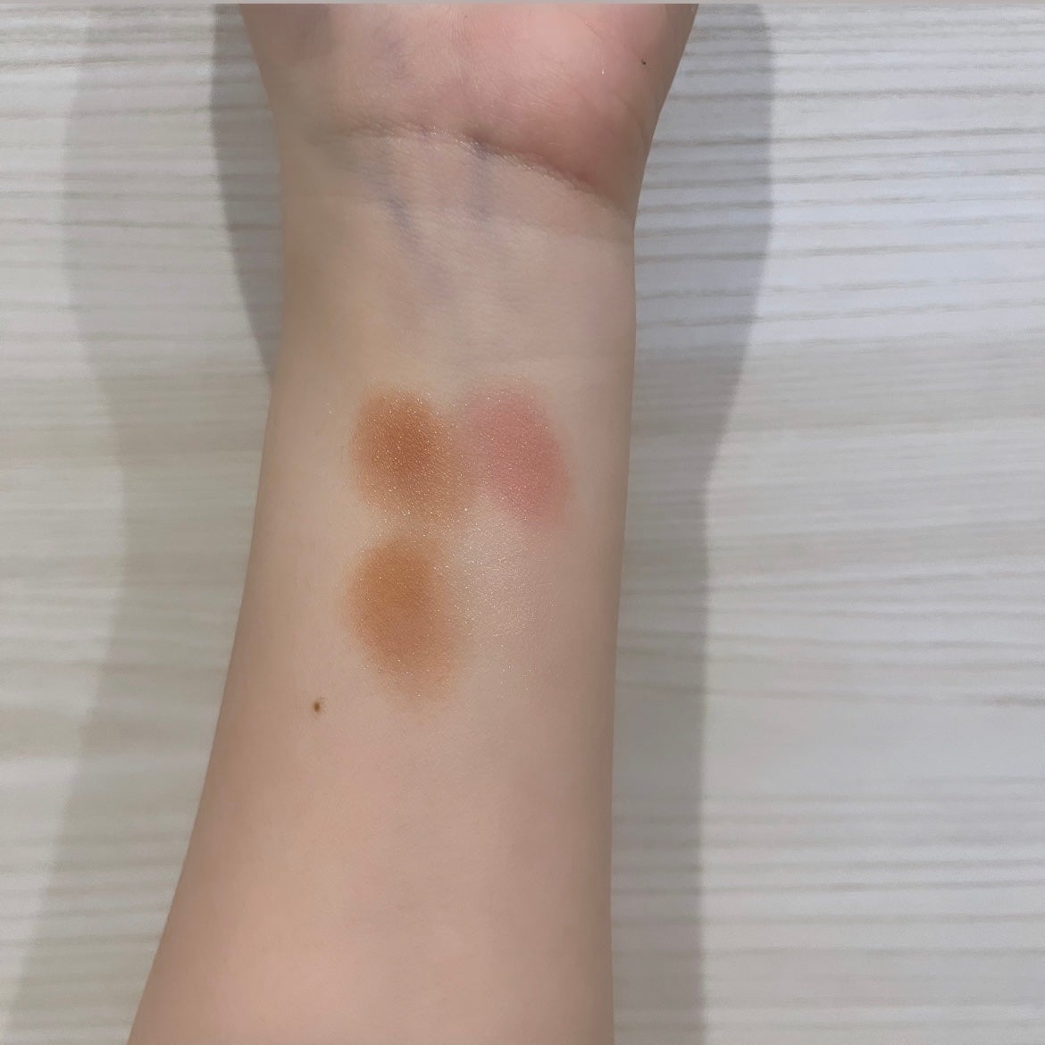 カラーヴェールステートメントブラシ L/THREE/メイクブラシを使ったクチコミ(2枚目)