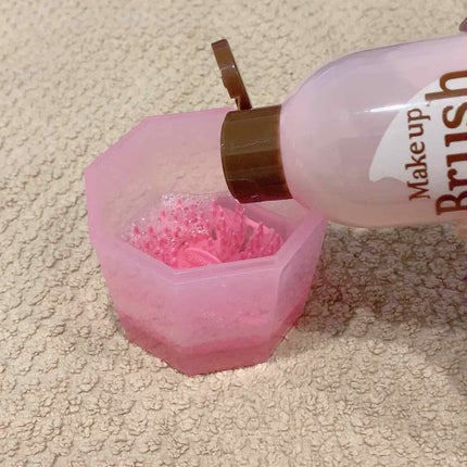 メイクブラシ専用クリーナー/DAISO/その他化粧小物を使ったクチコミ(2枚目)