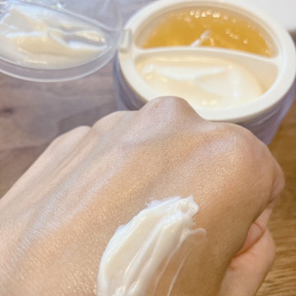 ホワイトトリュフダブルセラムアンドクリーム/ダルバ/フェイスクリームを使ったクチコミ(5枚目)