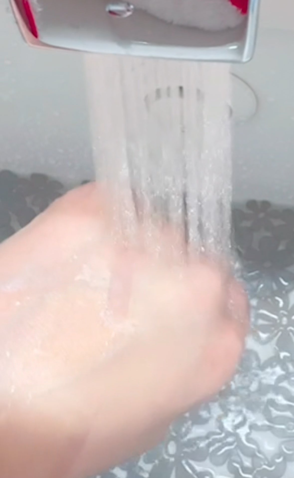 ハートリーフシーンカバークッション/23years old/クッションファンデーションを使ったクチコミ(6枚目)