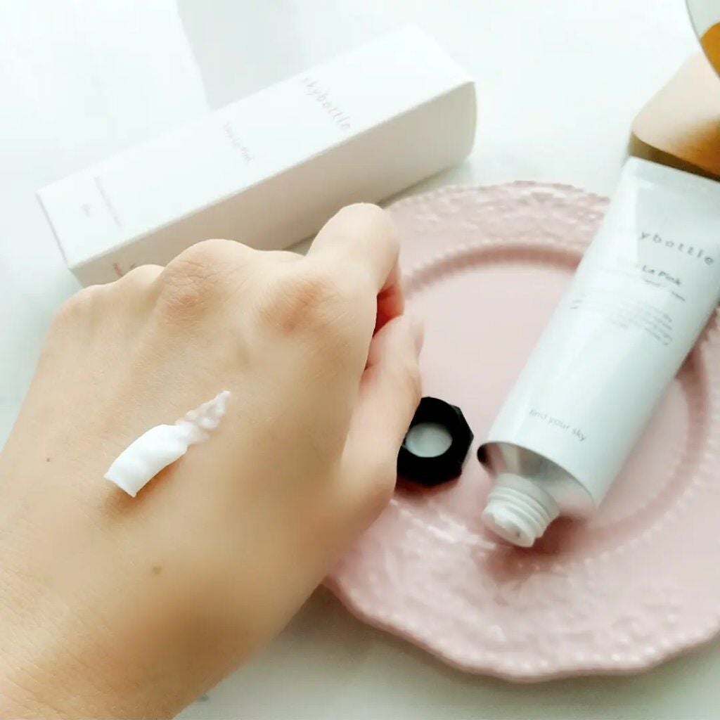 kyohka ❀ LIPSパートナー on LIPS 「\忘れられない香りを纏う❁/スカイボトルパフュームハンドクリー..」(4枚目)