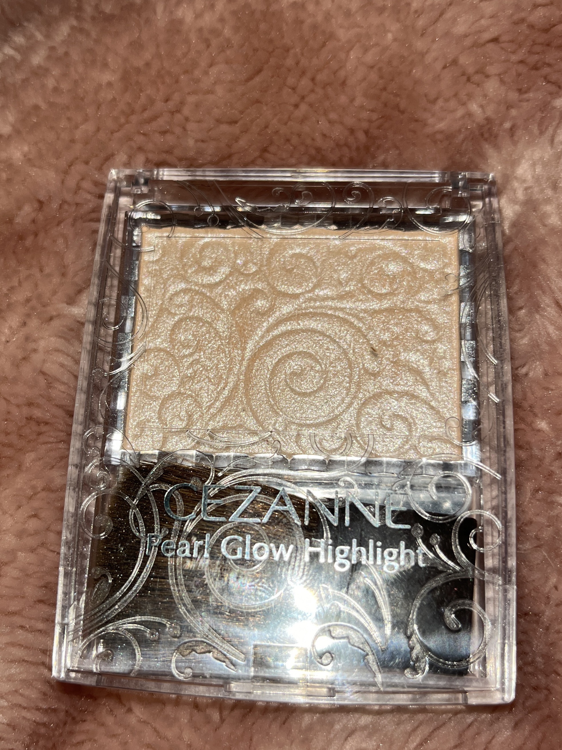 パールグロウハイライト/CEZANNE/パウダーハイライトを使ったクチコミ（1枚目）