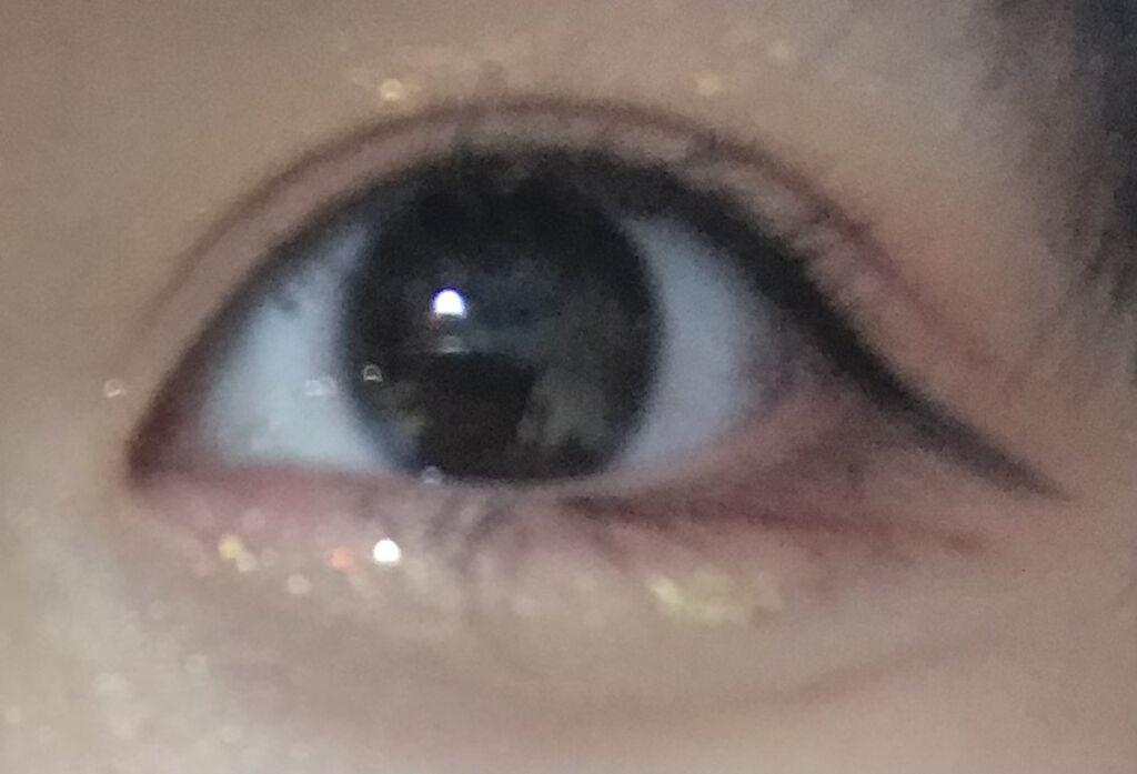 グリッターイルミネーションライナー/CipiCipi/リキッドアイライナーを使ったクチコミ（2枚目）