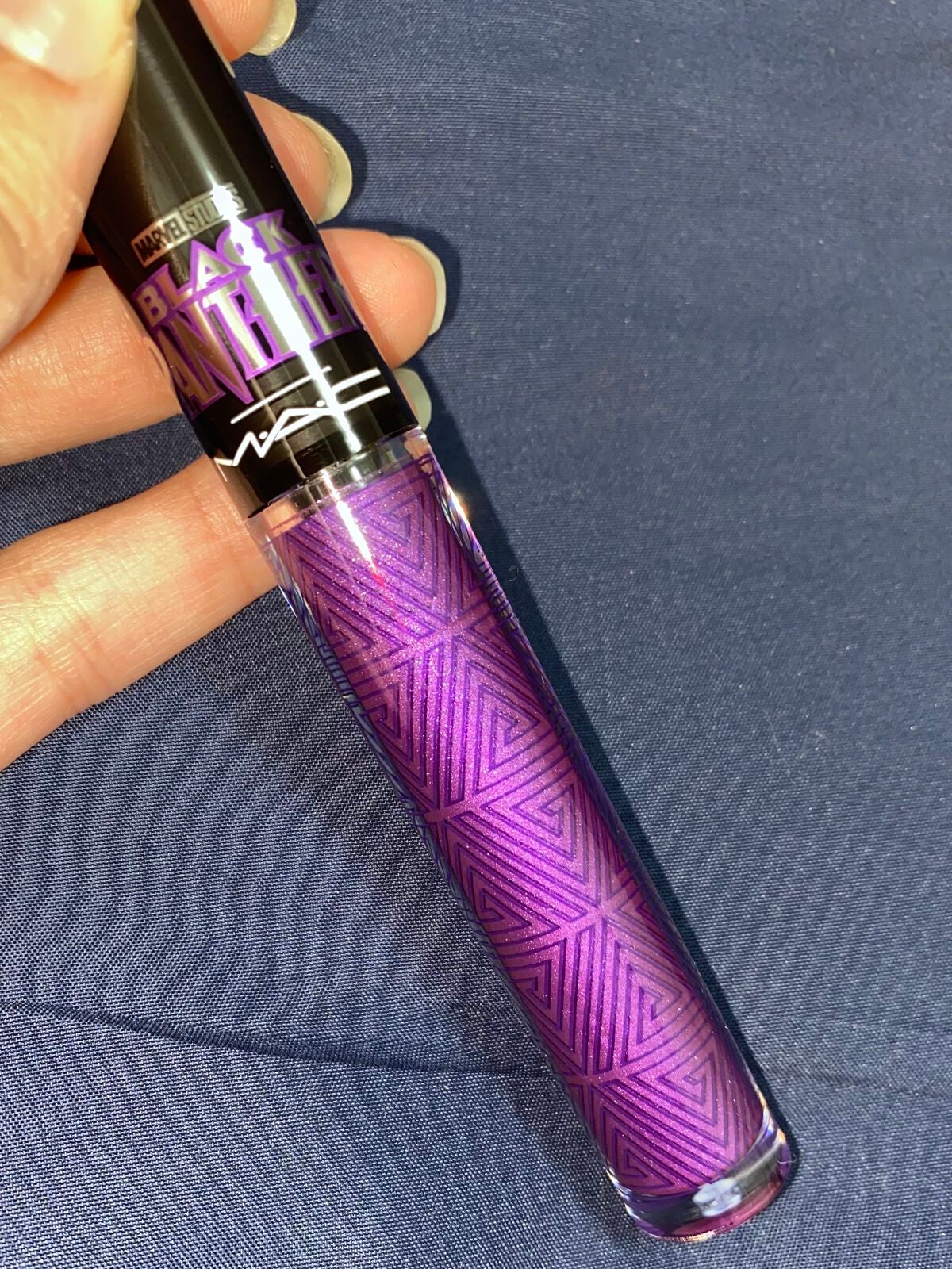 ラブ ミー リキッド リップカラー/M・A・C/口紅を使ったクチコミ(1枚目)