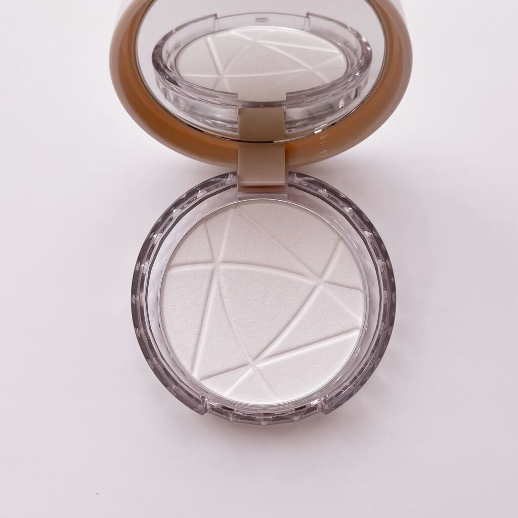 毛穴レスパウダー/CEZANNE/プレストパウダーを使ったクチコミ(6枚目)