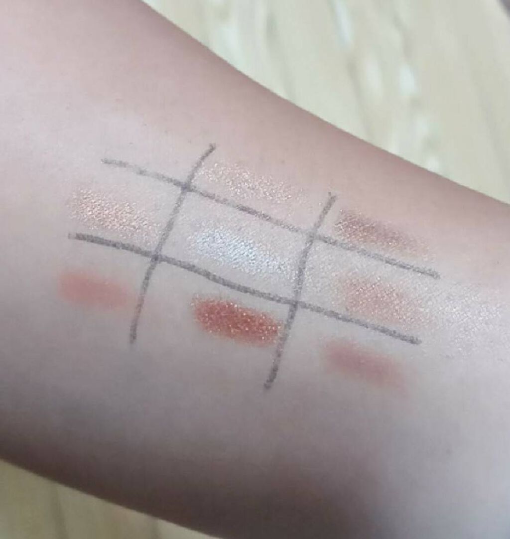 UR GLAM　BLOOMING EYE COLOR PALETTE/U R GLAM/アイシャドウパレットを使ったクチコミ（2枚目）