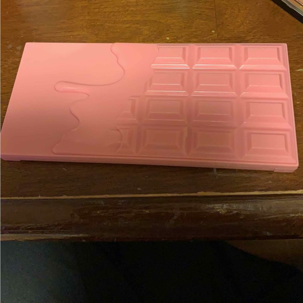 アイラブチョコレート/MAKEUP REVOLUTION/アイシャドウパレットを使ったクチコミ(1枚目)