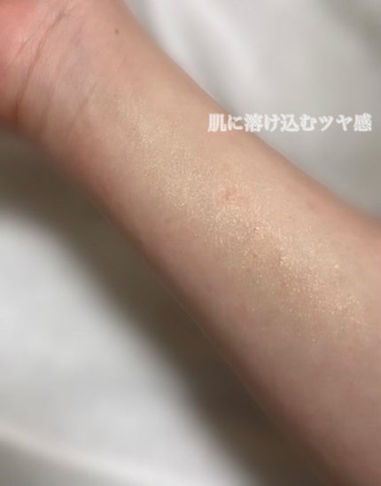 スキンライト プリズマティック ハイライター/REVLON/プレストパウダーを使ったクチコミ(2枚目)