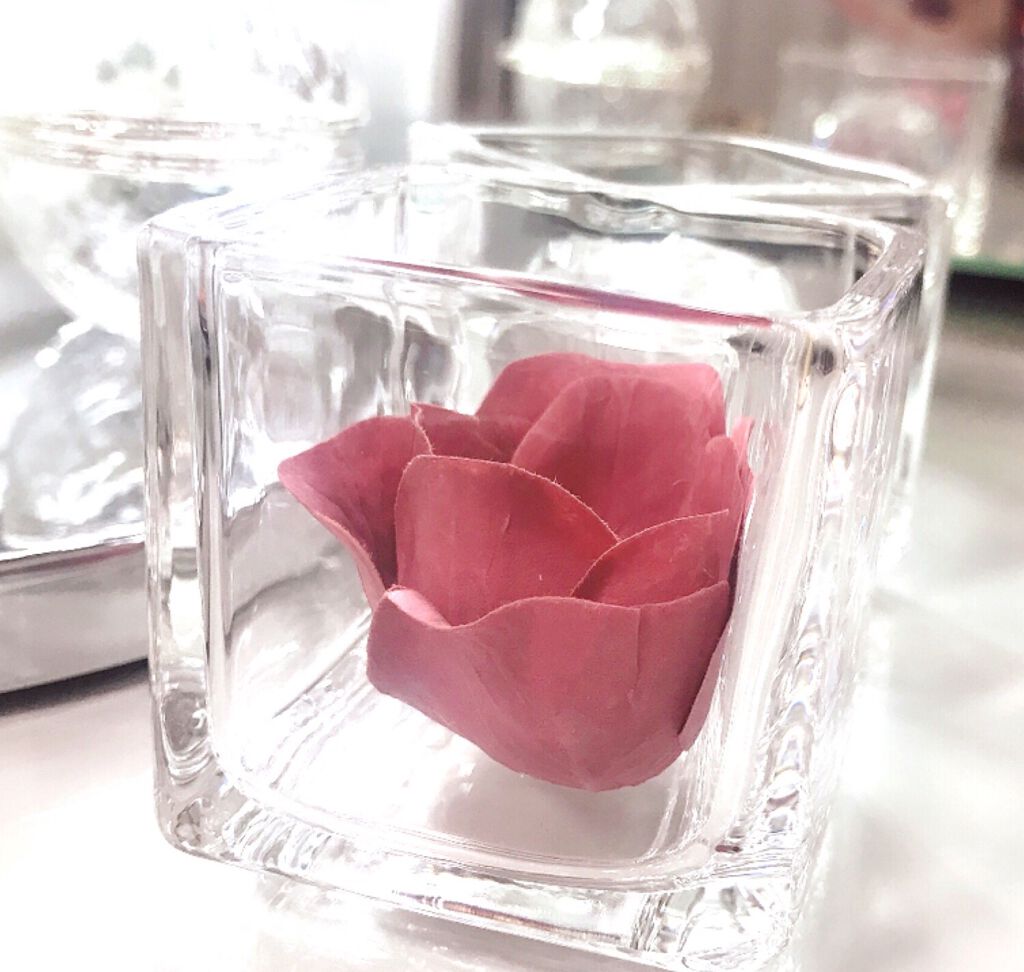 フェイス カラー ローズ ラデュレ(ミニ)/レ・メルヴェイユーズ ラデュレ/パウダーチークを使ったクチコミ(6枚目)