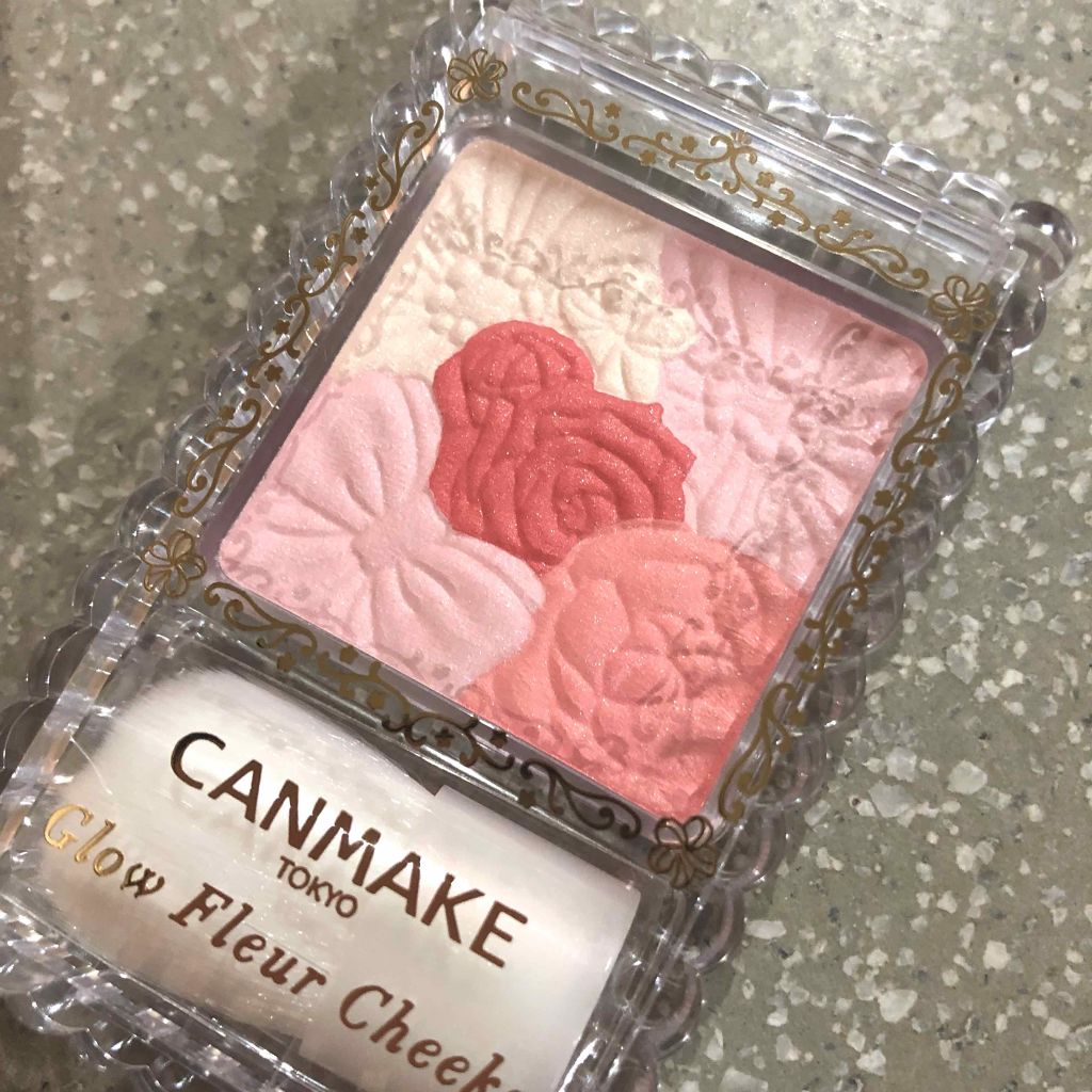 グロウフルールチークス/キャンメイク/パウダーチークを使ったクチコミ（1枚目）