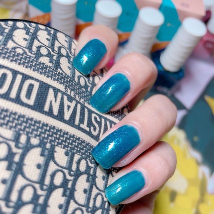 フローリックネイルラッカー/エレガンス クルーズ/マニキュアを使ったクチコミ(4枚目)