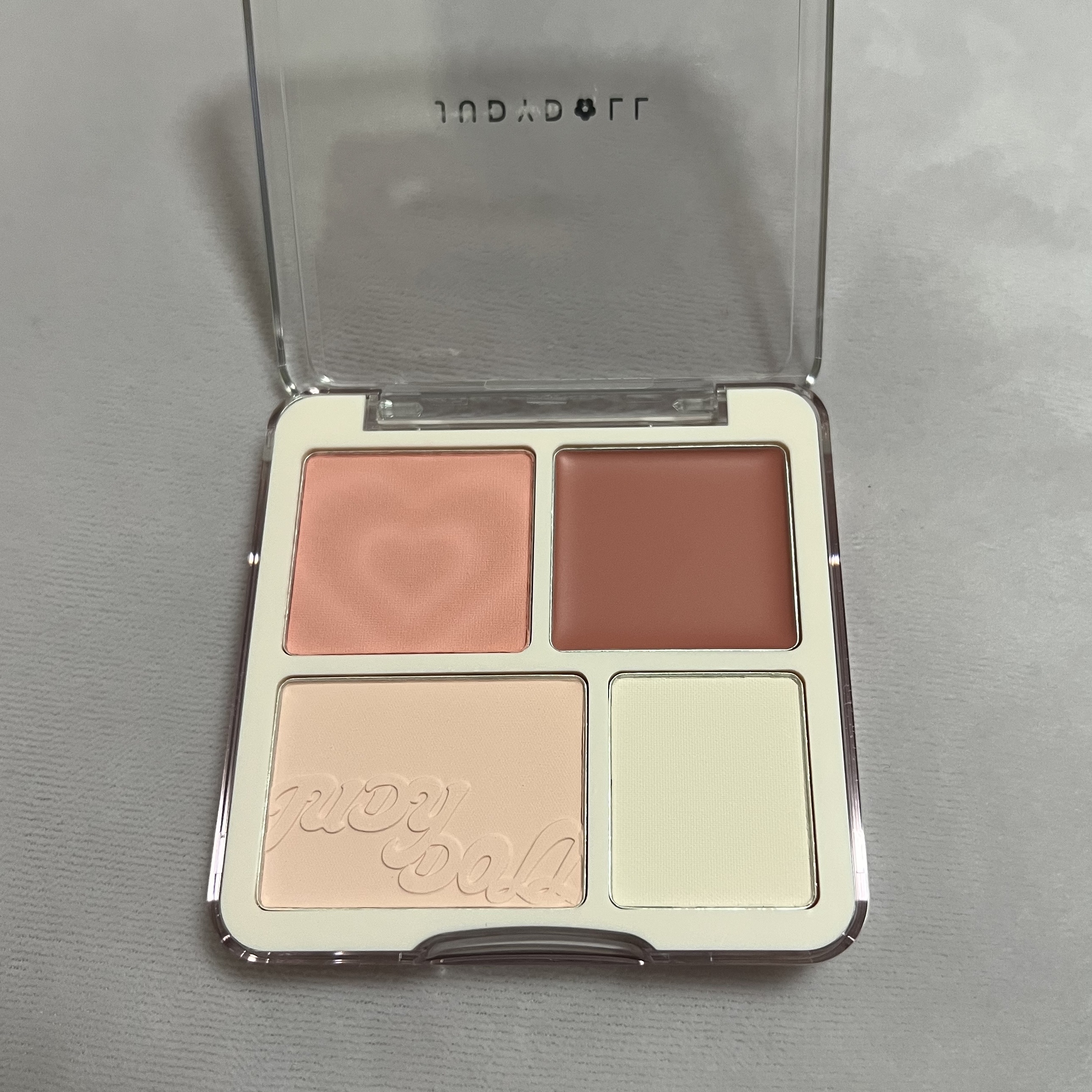 わがままチークハイライター 02 あま顔ピーチ/JUDYDOLL/パウダーチークを使ったクチコミ（1枚目）