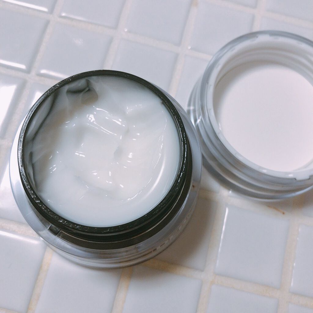 デルメッド ホワイトニング クリームのクチコミ「コウジ酸配合で透明感のある肌に!
#デルメッド #ホワイトニングクリーム..」（2枚目）