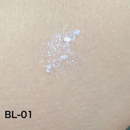 グリッターアイカラー/DAISY DOLL by MARY QUANT/グリッターを使ったクチコミ(4枚目)