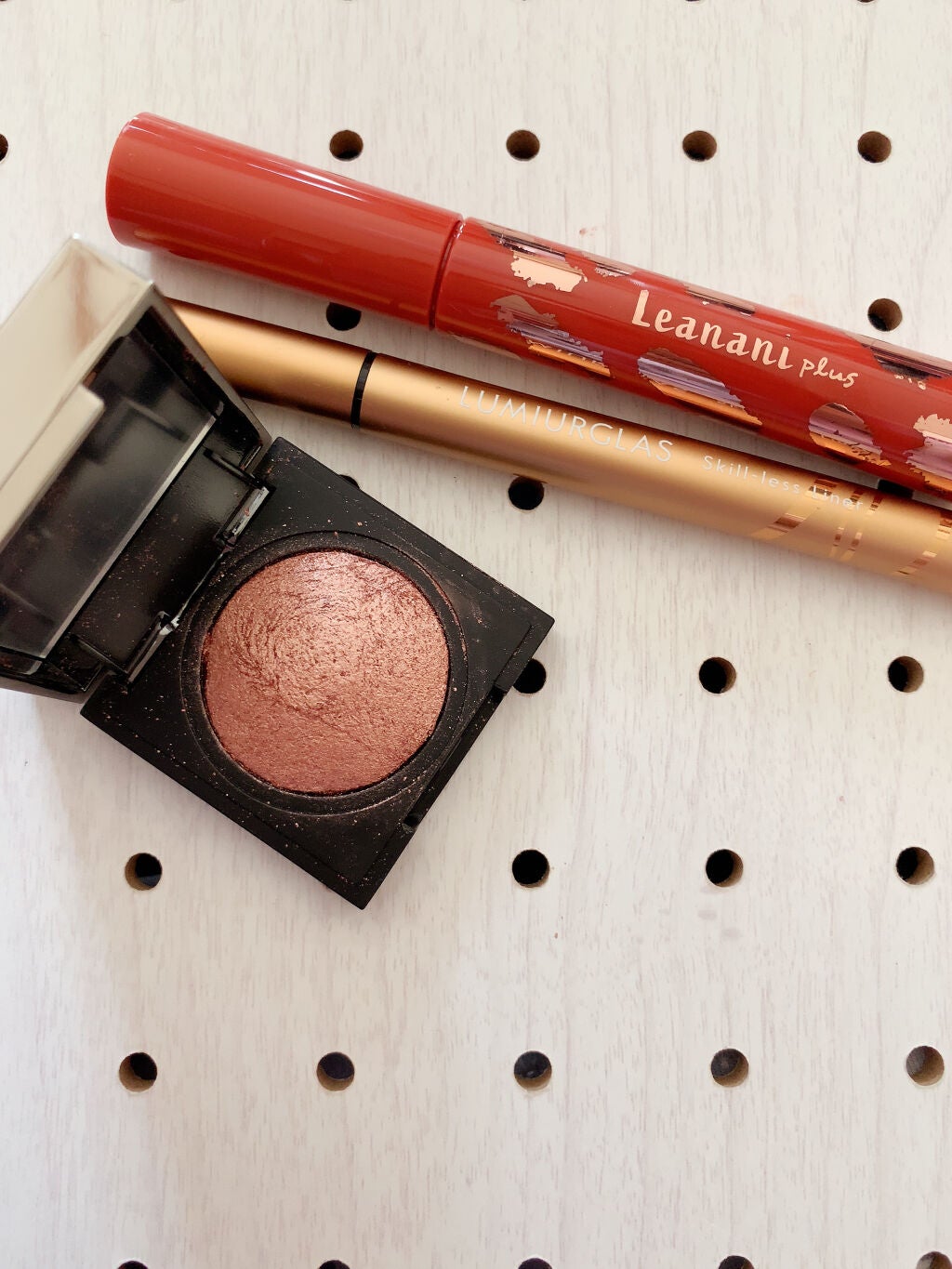 プリズム エアー シャドウ/CLIO/単色アイシャドウを使ったクチコミ(2枚目)