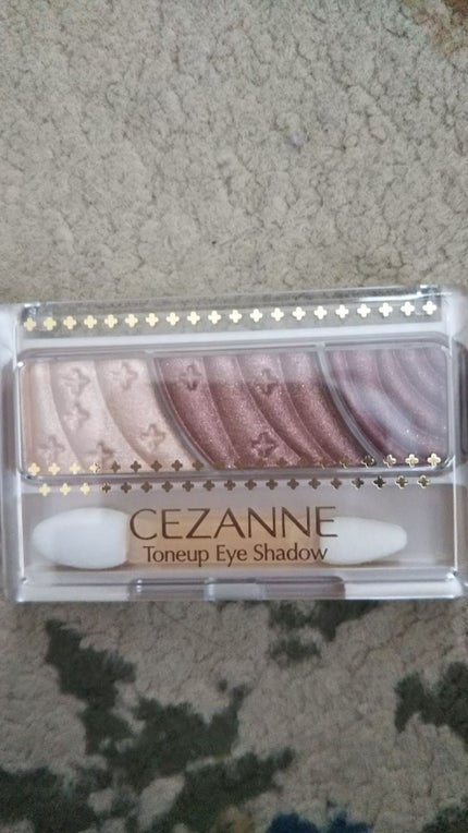 シングルカラーアイシャドウ/CEZANNE/単色アイシャドウを使ったクチコミ(2枚目)