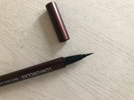 スキルレスライナー/LUMIURGLAS/リキッドアイライナーを使ったクチコミ(4枚目)