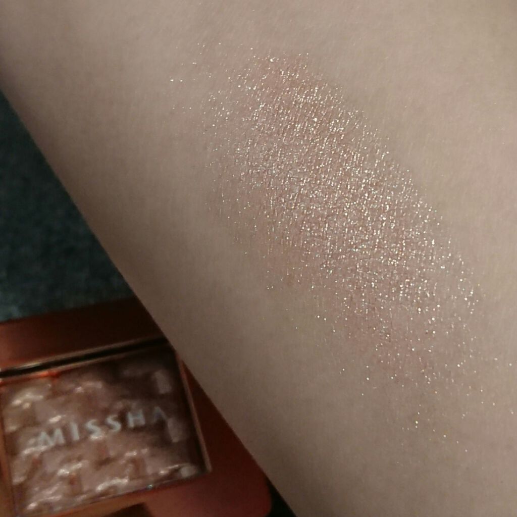 モダンアイシャドウ イタルプリズム/MISSHA/単色アイシャドウを使ったクチコミ（3枚目）