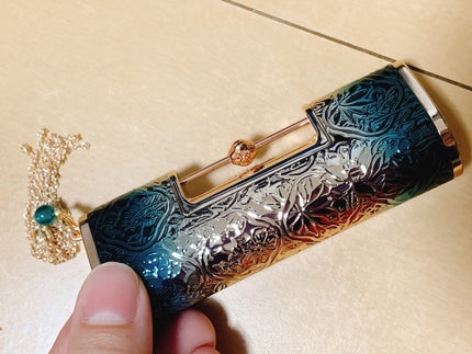 百花同心錠 彫刻リップ/花西子/口紅を使ったクチコミ(3枚目)