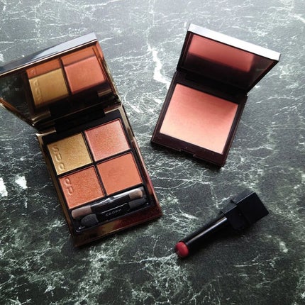 シグニチャー カラー アイズ/SUQQU/アイシャドウパレットを使ったクチコミ(3枚目)