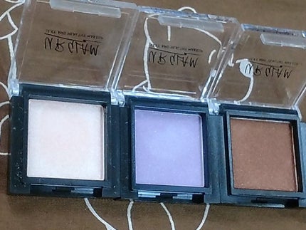 UR GLAM SELECT EYES/U R GLAM/単色アイシャドウを使ったクチコミ(2枚目)