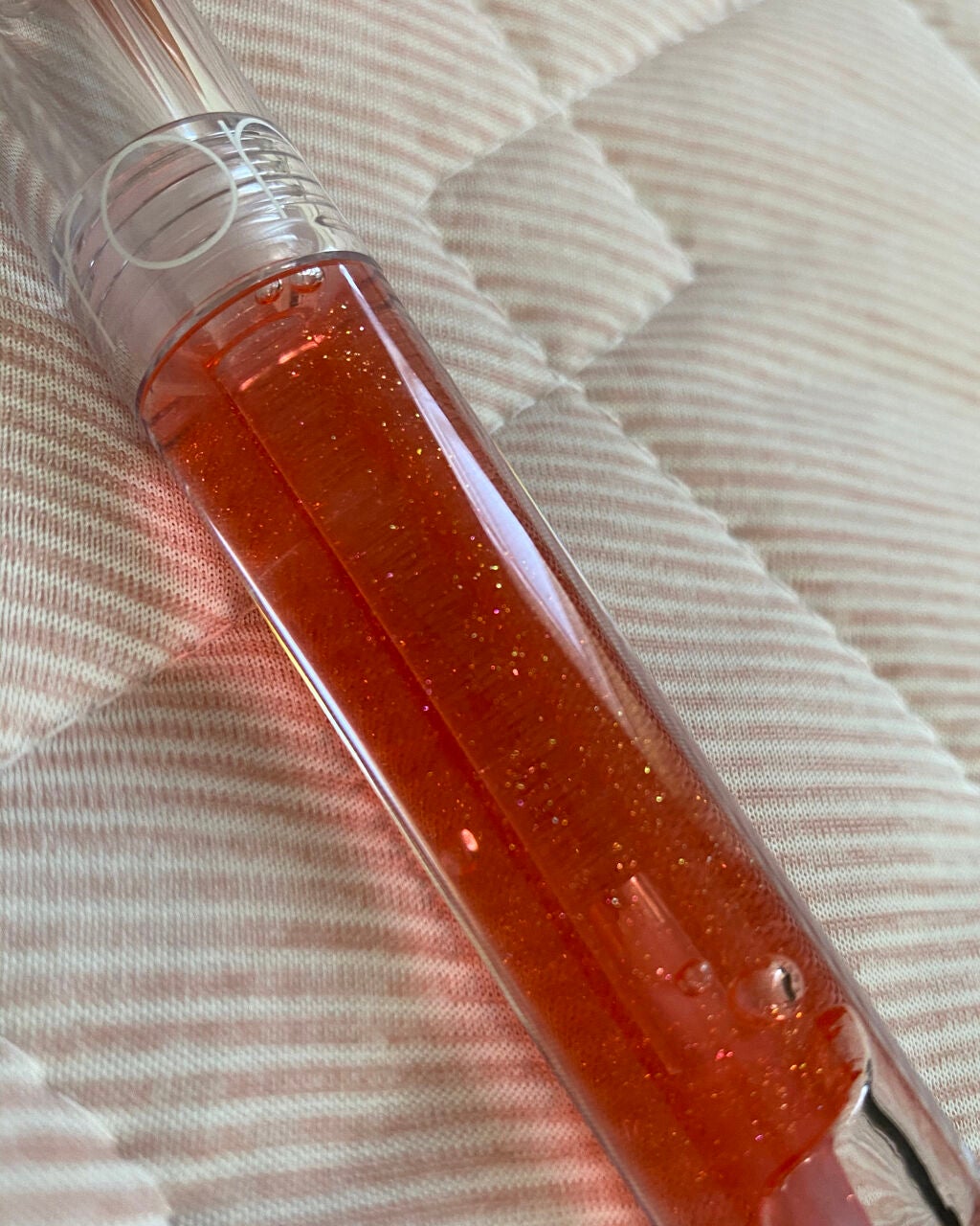 グラスティングウォーターグロス/rom&nd/リップグロスを使ったクチコミ(1枚目)