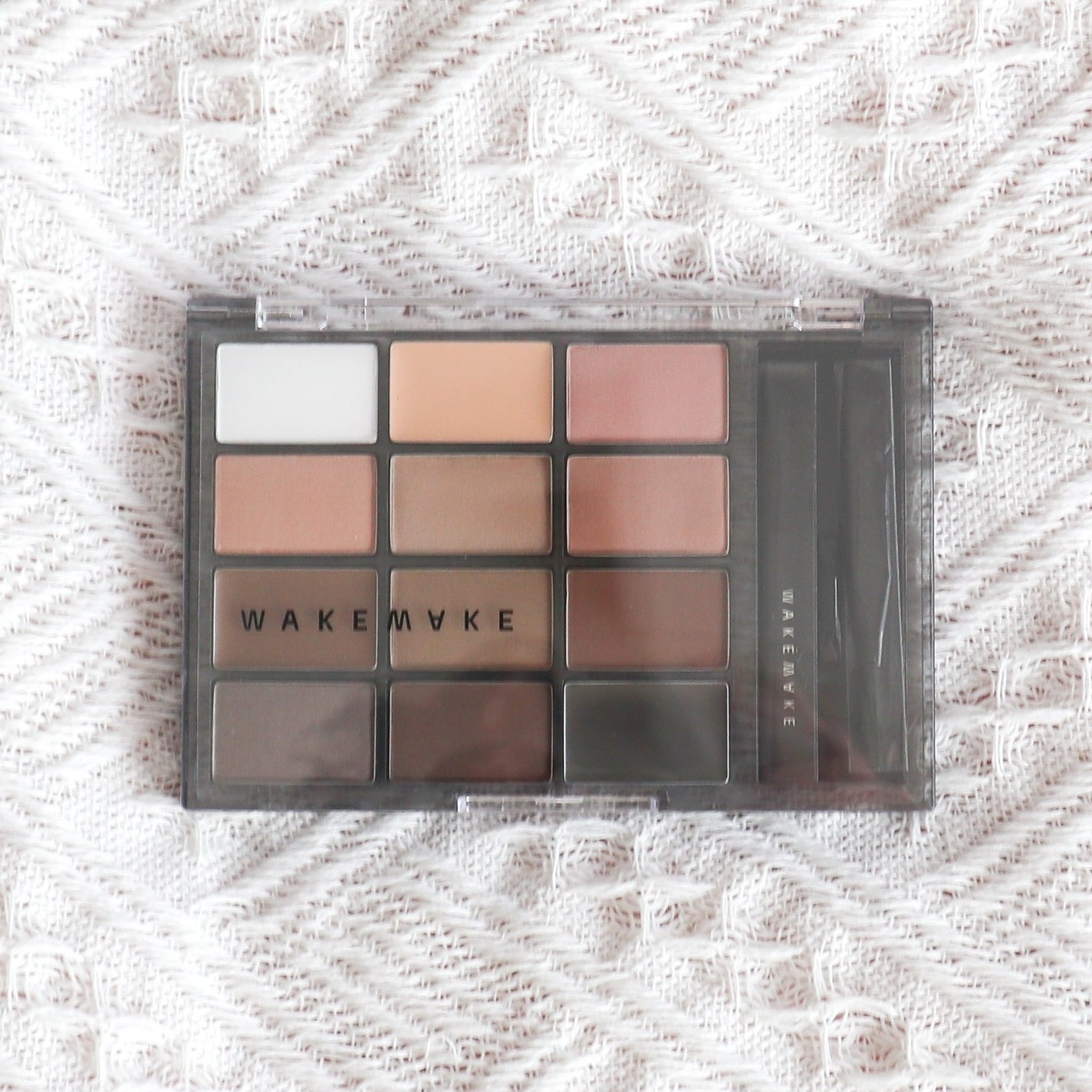 ソフトドローイングブロウパレット/wakemake/パウダーアイブロウを使ったクチコミ(2枚目)