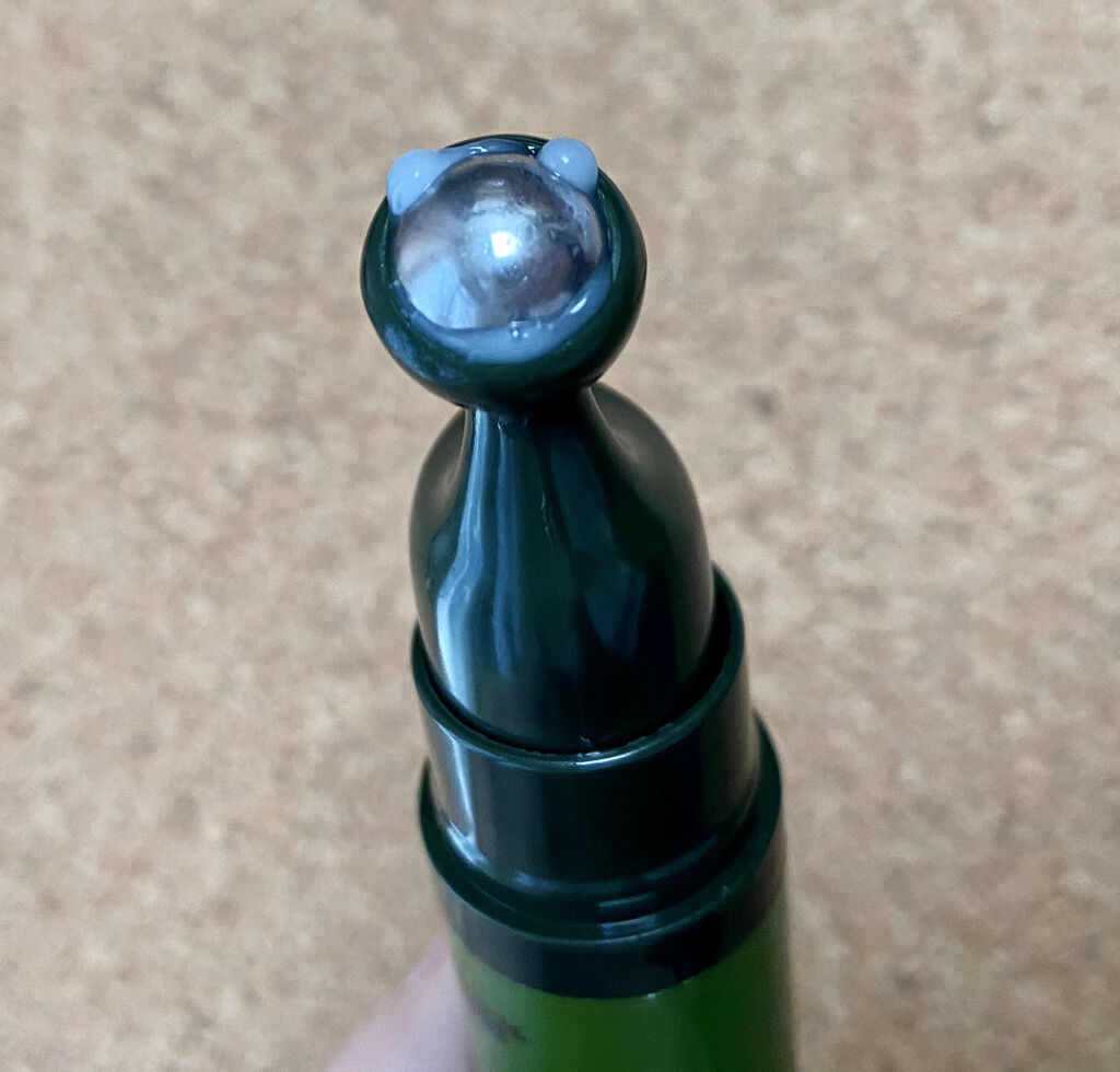 グリーンティーシード アイ＆フェイスボール/innisfree/美容液を使ったクチコミ（3枚目）